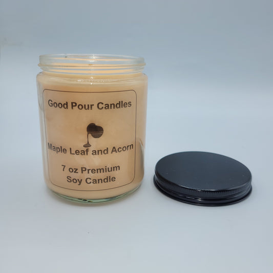 Maple Leaf Acorn 7 oz Hand-Poured Soy Candle